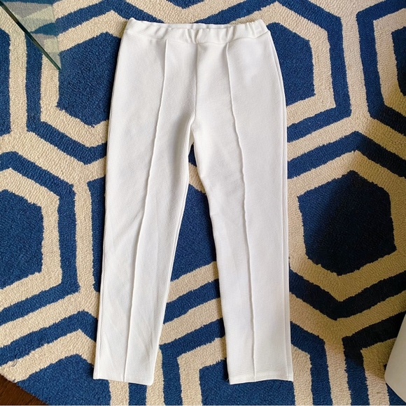 🐚 CASUAL WHITE HIGH WAIST LEGGINGS! - Picture 5 of 8